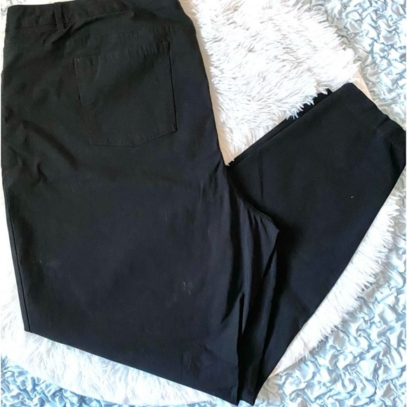 Torrid Jean Bundle - Picture 5 of 10